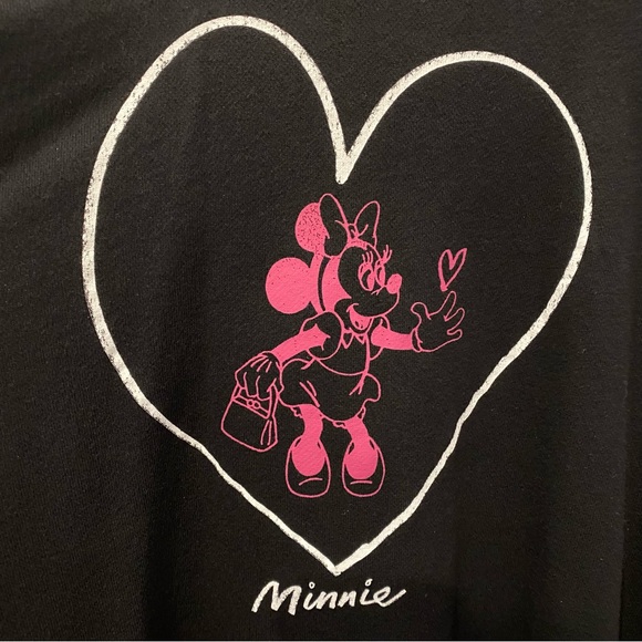 2/$25 Uniqlo Disney Black Sweater Hoodie Dress Minnie Mouse Heart Graphic - Picture 4 of 4